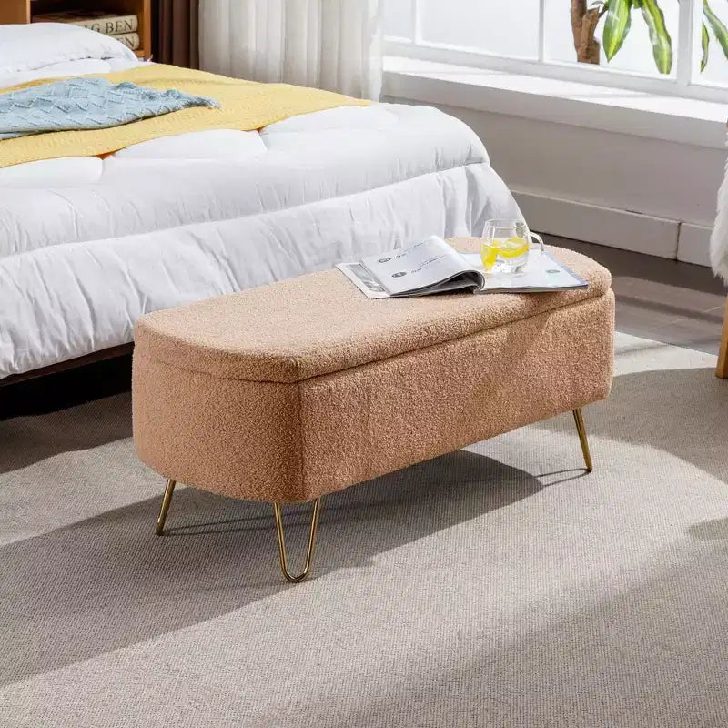 TUYOHW 39 Modern Storage Bench with Faux Fur Upholstered Entryway Bench with Gold Legs End of Bed Bench Ottoman for Living Room, Bedroom