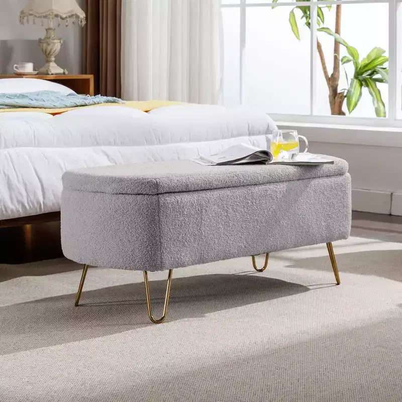TUYOHW 39 Modern Storage Bench with Faux Fur Upholstered Entryway Bench with Gold Legs End of Bed Bench Ottoman for Living Room, Bedroom