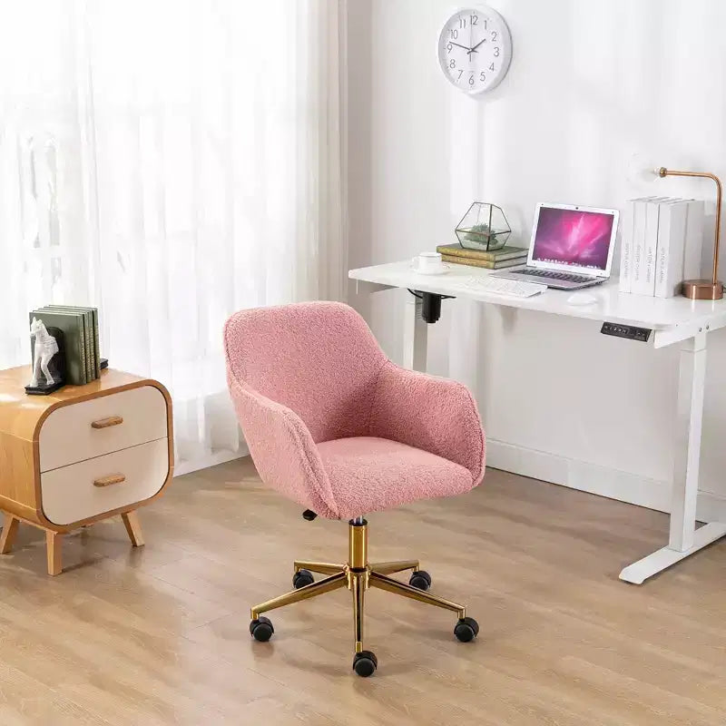 Fauteuil de bureau pivotant à 360° en tissu Teddy MAYEERTY, réglable en hauteur avec pieds dorés et roulettes universelles