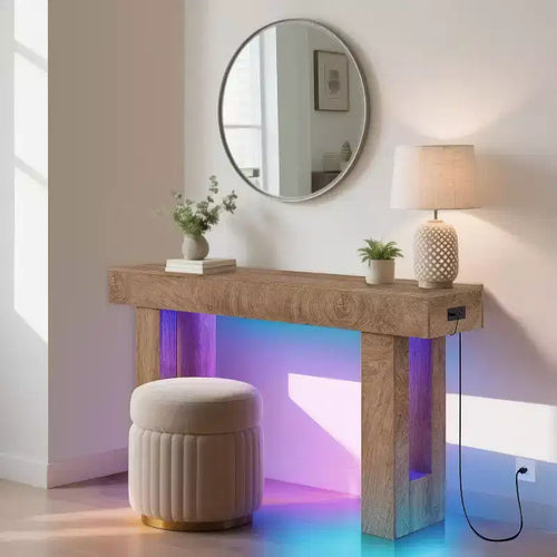 Table console de ferme 63" avec station de charge et lumière LED, table de canapé étroite pour couloir et salon, finition bois naturel