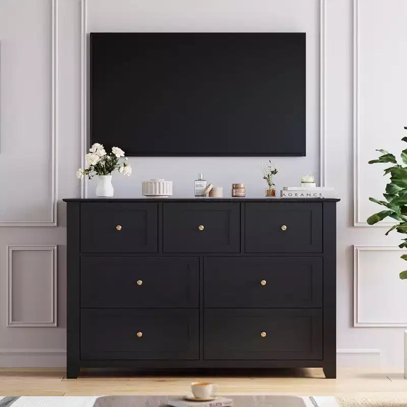 Modern 7-Drawer Wide Dresser with Metal Knobs, Wood Storage Chest for Bedroom, Hallway, or Entryway Organization