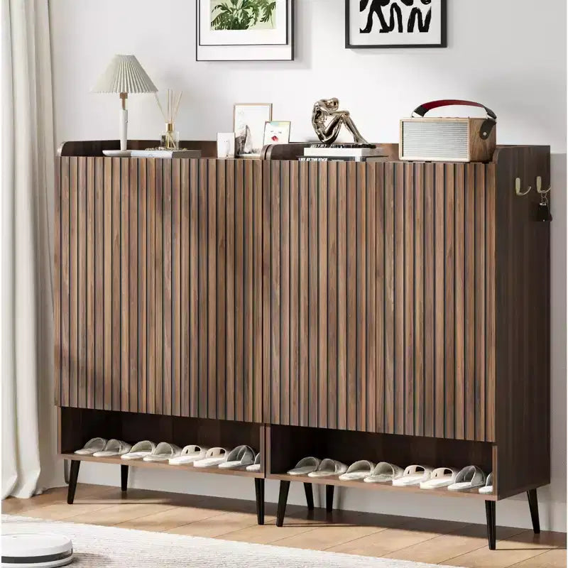 Meuble à chaussures, Meuble de rangement pour chaussures 6 niveaux grand organisateur avec portes et crochets, lot de 2, brun, meuble de rangement pour entrée, couloir, salon