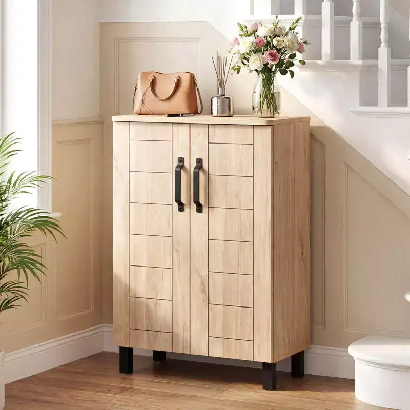 Costway 5-Tier Shoe Storage Cabinet with 2 Doors, Removable Shelves & Ventilation Hole Brown/Natural Oak
