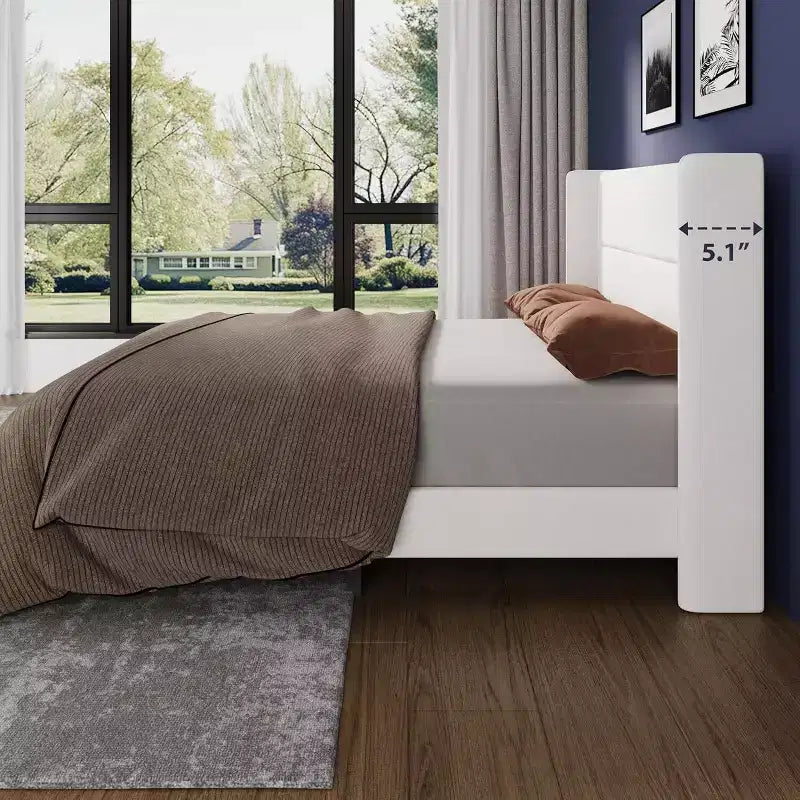 GuatoWave Velvet Upholstered Platform Bed Frame with Tufted Wingback Headboard