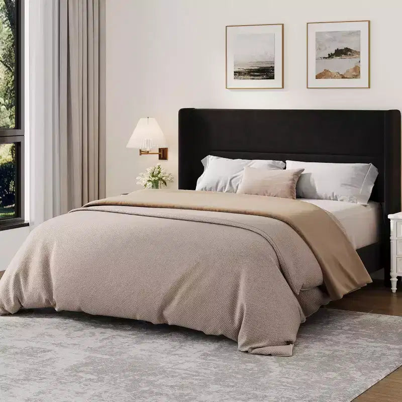 GuatoWave Velvet Upholstered Platform Bed Frame with Tufted Wingback Headboard