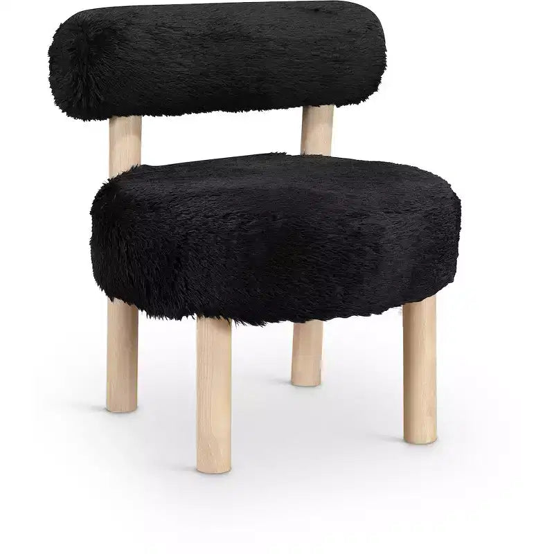 Chaise Ambre en Tissu Shearing Végan de Meridian Furniture