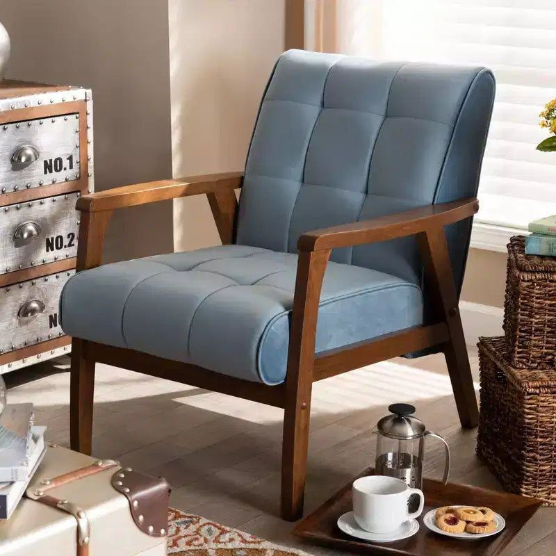 Fauteuil en bois rembourré en velours Asta - Baxton Studio