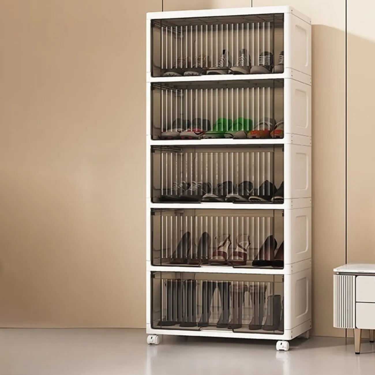 Meuble à chaussures blanc en plastique avec abattant et roulettes pour couloir