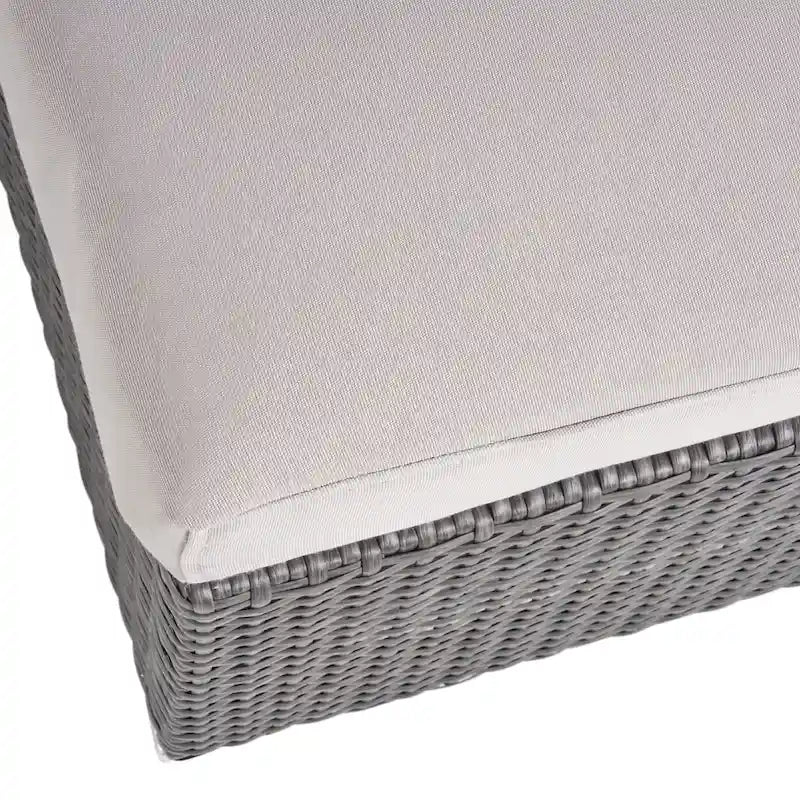 Repose-pieds d'extérieur en osier Santa Rosa avec coussin de Christopher Knight Home