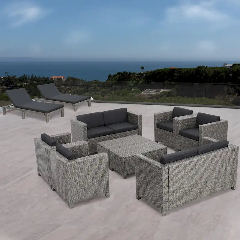 Salon de jardin 10 pièces en osier Puerta avec coussins par Christopher Knight Home