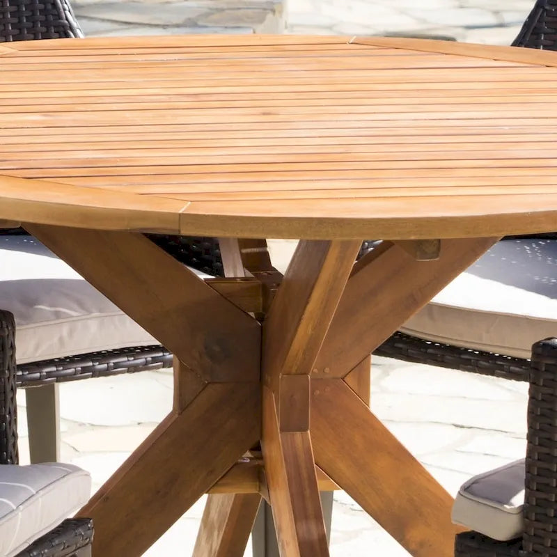 Ensemble de salle à manger rond 5 pièces en osier et bois avec coussins Ryan Outdoor de Christopher Knight Home