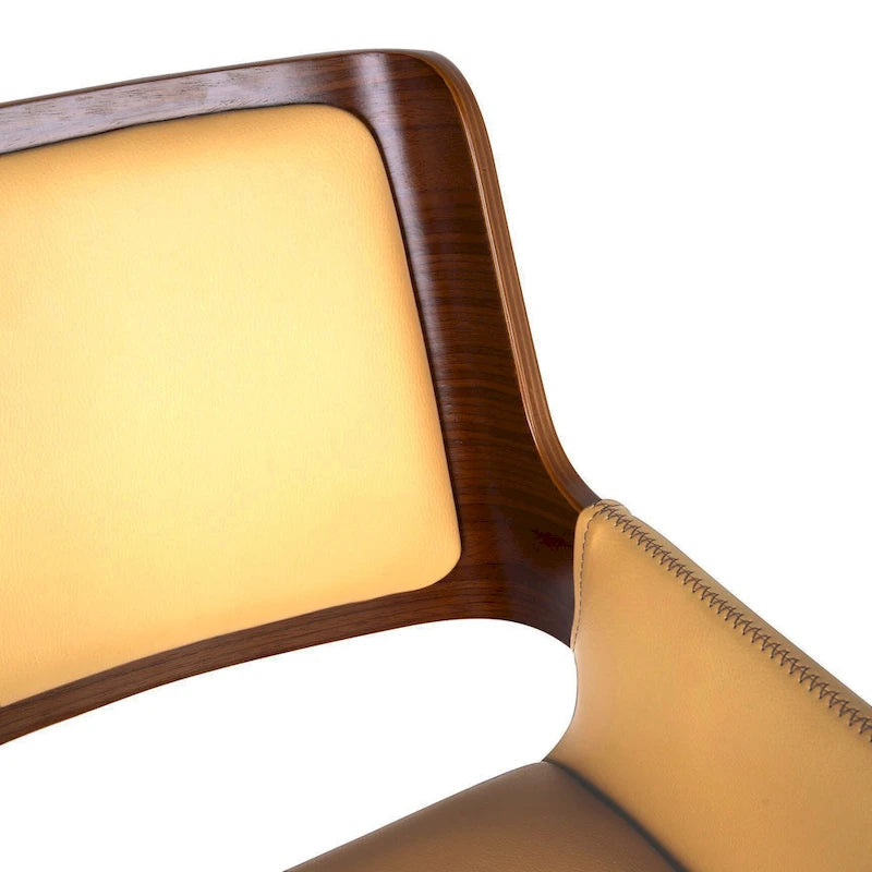 Chaise de salle à manger mi-siècle en similicuir avec pieds en métal