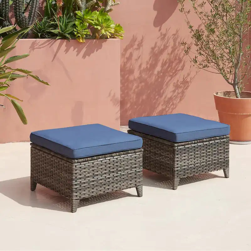Ensemble de canapé d'extérieur 3 pièces en osier avec pouf Pocassy