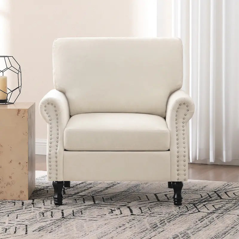 Fauteuil moderne rembourré avec clous décoratifs et pieds en bois